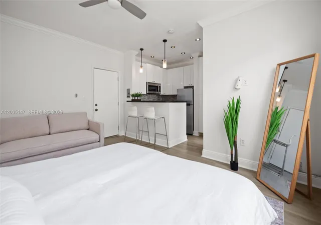 Homes for sale in Coral Gables, FL | 119 Menores Ave #7A, Coral Gables, FL 33134 | MLS# A12005147