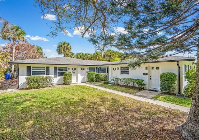 Photo 1 of Multi family home for sale at 919 Turtle Cvs Ln, Vero Beach, FL 32963 | MLS# B26019979 | Listing updated on 2026-09-23