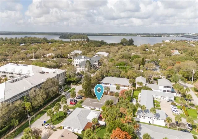 Photo 3 of Multi family home for sale at 919 Turtle Cvs Ln, Vero Beach, FL 32963 | MLS# B26019979 | Listing updated on 2026-09-23