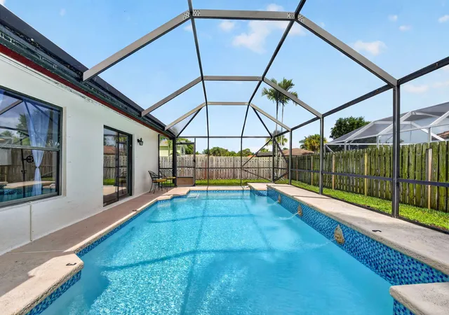 Photo 2 of Single family home for sale at 12260 Old Country Rd S, Wellington, FL 33414 | MLS# B26020054 | Listing updated on 2026-10-03