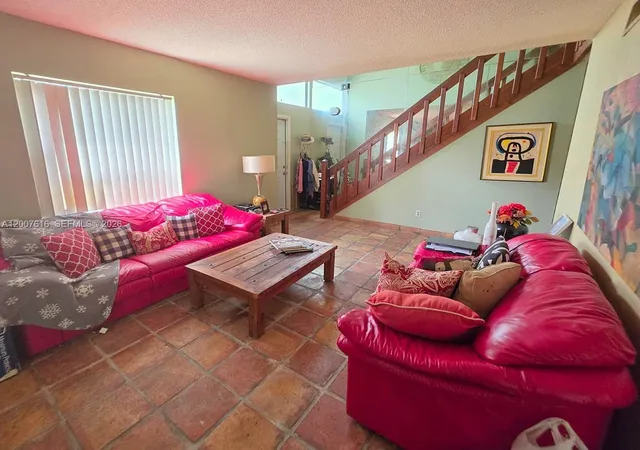 4th image of 10901 Sw 113Th Pl #66B, Miami, FL 33176 | MLS# A12007616