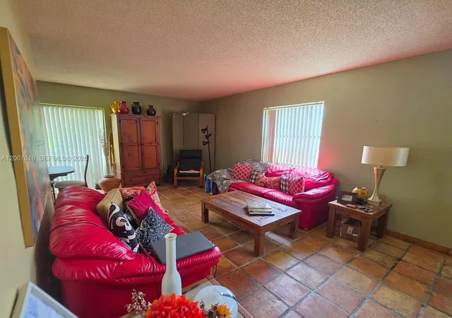 5th image of 10901 Sw 113Th Pl #66B, Miami, FL 33176 | MLS# A12007616