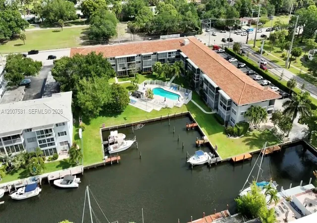 Homes for sale in Fort Lauderdale, FL | 900 Sw 12Th St #110, Fort Lauderdale, FL 33315 | MLS# A12007531