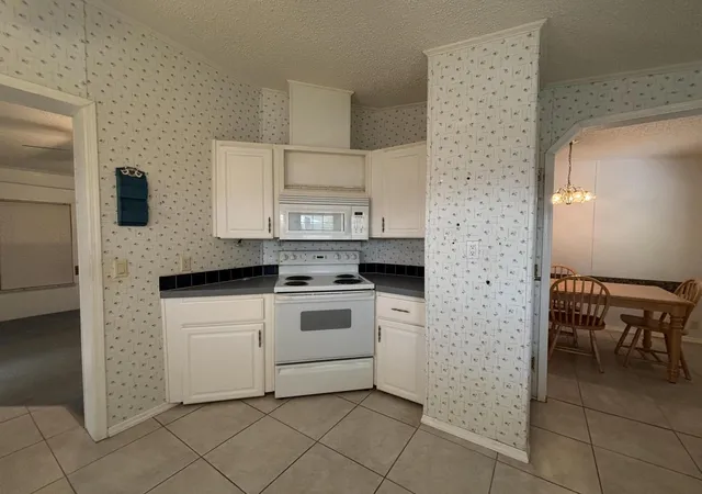 4th image of 1621 Sw 35Th Cir, Okeechobee, FL 34974 | MLS# B26020106