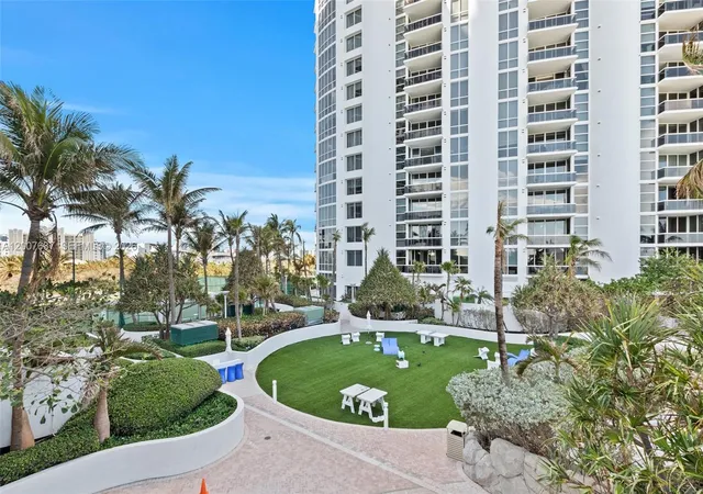 30th image of 18001 Collins Ave #511, Sunny Isles Beach, FL 33160 | MLS# A12007637