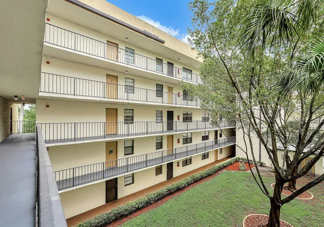 Homes for sale in Tamarac, FL | 6190 Woodlands Blvd #312, Tamarac, FL 33319 | MLS# B26020194