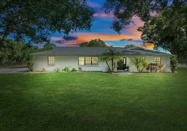 Photo 3 of House for sale at 8530 8th Street, Vero Beach, FL 32968 | MLS# B26020202 | Listing updated on 2026-09-23