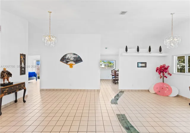 5th image of 6450 Sw 13Th St, Plantation, FL 33317 | MLS# A12007766
