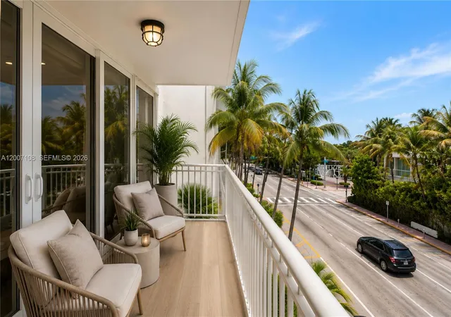 5th image of 7824 Collins Ave #401, Miami Beach, FL 33141 | MLS# A12007108