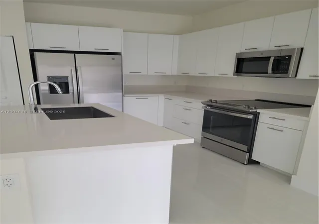 1st image of 8167 Nw 41st St #E109, Doral, FL 33166 | MLS# A12004836