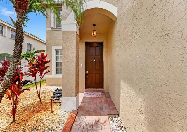 Homes for sale in Miramar, FL | 16438 Sw 28Th St, Miramar, FL 33027 | MLS# A12007900