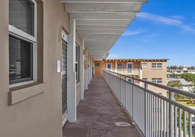 Photo 3 of Condo for sale at 4500 S Ocean Blvd #505, Palm Beach, FL 33480 | MLS# B26020488 | Listing updated on 2026-10-07