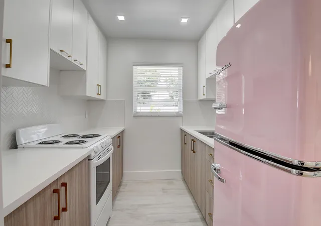 Photo 1 of Multi family home for sale at 502 N H St, Lake Worth Beach, FL 33460 | MLS# B26020534 | Listing updated on 2026-10-06