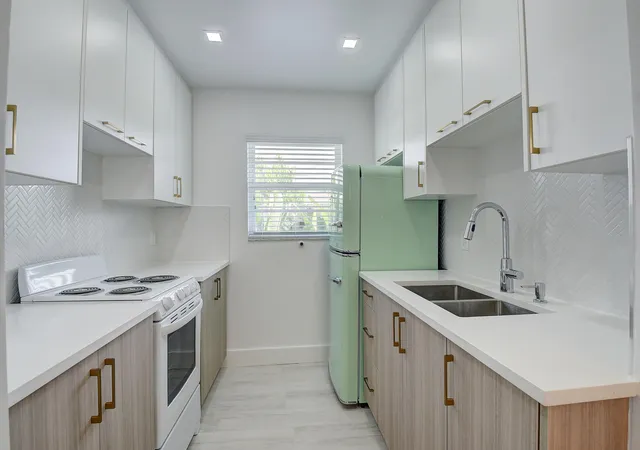 Photo 3 of Multi family home for sale at 502 N H St, Lake Worth Beach, FL 33460 | MLS# B26020534 | Listing updated on 2026-10-06