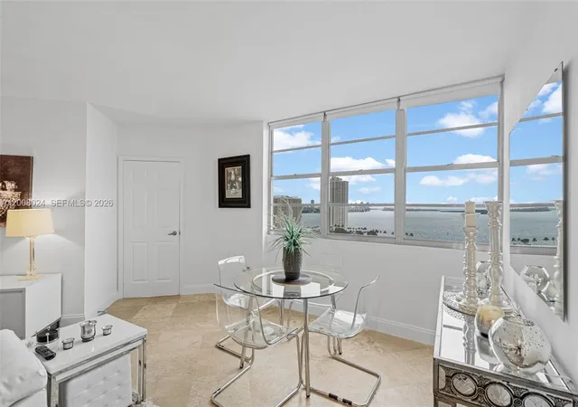 1st image of 905 Brickell Bay Dr #1830, Miami, FL 33131 | MLS# A12008024