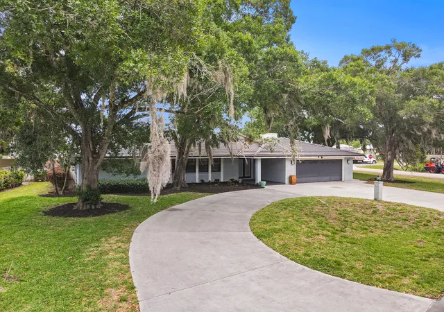 3rd image of 7312 Elyse Cir, Port St Lucie, FL 34952 | MLS# B26020587
