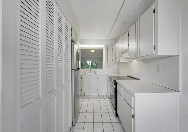 5th image of 13383 Pineapple Palm Ct #A, Delray Beach, FL 33484 | MLS# B26020613