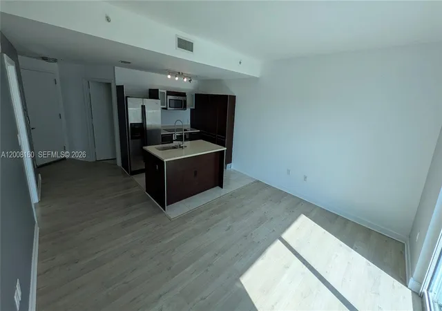 Homes for sale in Miami, FL | 1900 N Bayshore Dr #4007, Miami, FL 33132 | MLS# A12008160