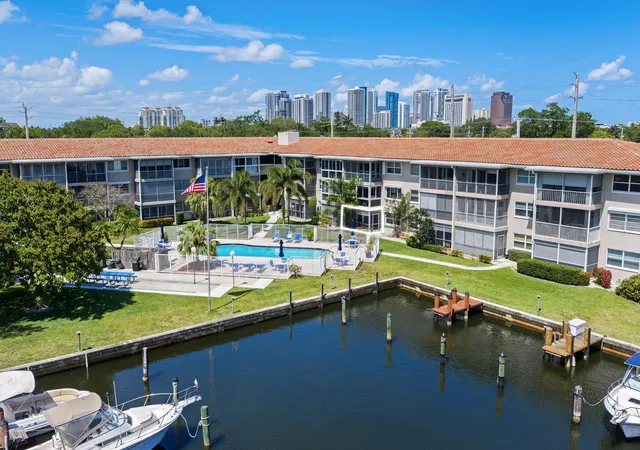 Homes for sale in Fort Lauderdale, FL | 900 Sw 12Th St #105, Fort Lauderdale, FL 33315 | MLS# B26020696