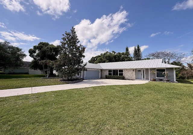 Photo 2 of Single family home for sale at 2402 River Hammock Ln, Fort Pierce, FL 34981 | MLS# B26020740 | Listing updated on 2026-09-23