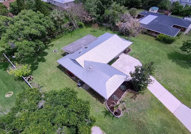 Photo 32 of Single family home for sale at 2402 River Hammock Ln, Fort Pierce, FL 34981 | MLS# B26020740 | Listing updated on 2026-09-23