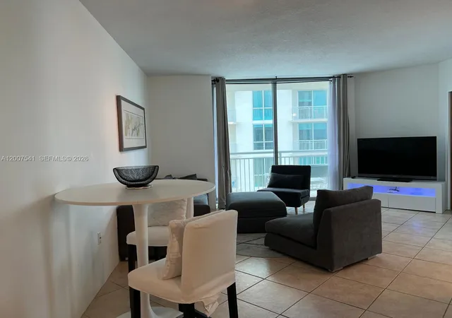 4th image of 9066 Sw 73Rd Ct #1703, Miami, FL 33156 | MLS# A12007541