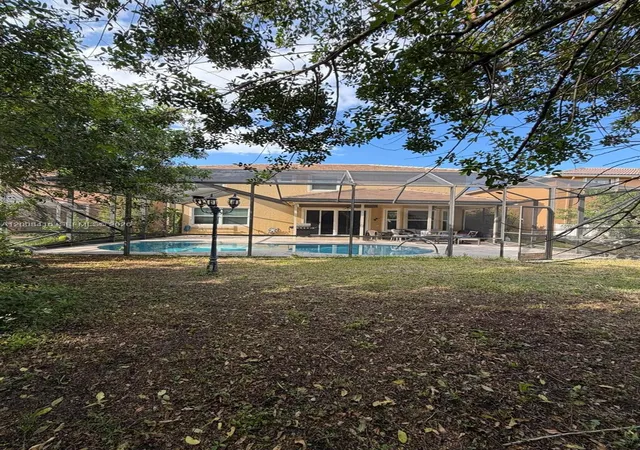 13th image of 12680 Little Palm Ln, Boca Raton, FL 33428 | MLS# A12008416