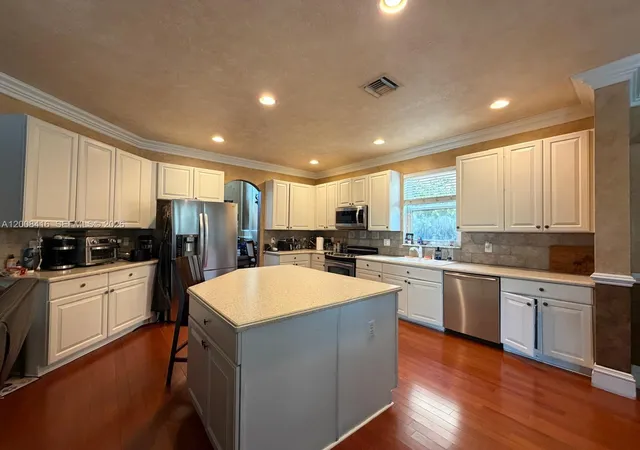 2nd image of 12680 Little Palm Ln, Boca Raton, FL 33428 | MLS# A12008416