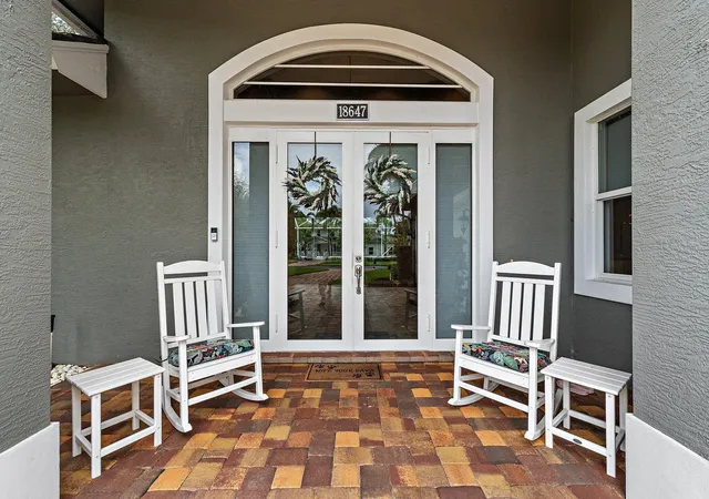 4th image of 18647 Se Lakeside Dr, Tequesta, FL 33469 | MLS# B26020910