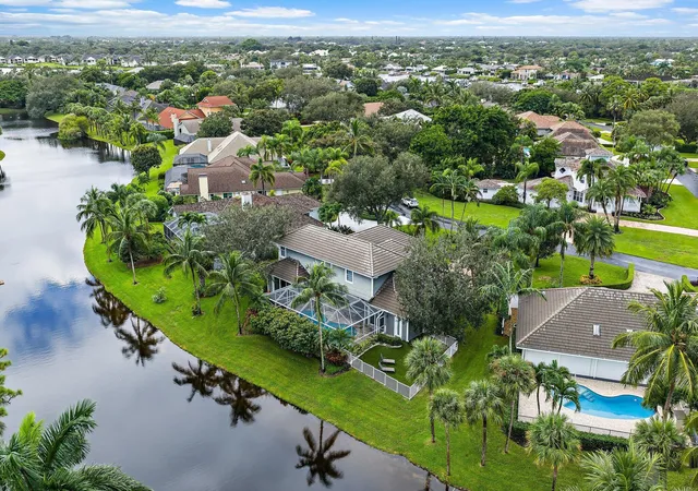63rd image of 18647 Se Lakeside Dr, Tequesta, FL 33469 | MLS# B26020910