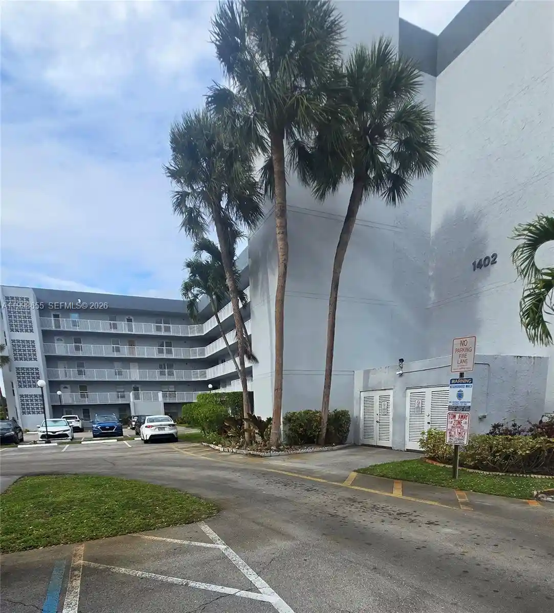 Listing Photo 1 - Condo for sale in 1402 Nw 80Th Ave located at 1402 Nw 80Th Ave, Margate, FL 33063 - Unit #205