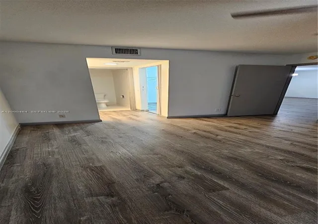 2nd image of 100 Sw 130Th Ter, Pembroke Pines, FL 33027
