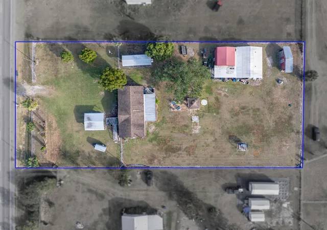 3rd image of 11404 Lithia Pinecrest Rd, Lithia, FL 33547 | MLS# B26021133