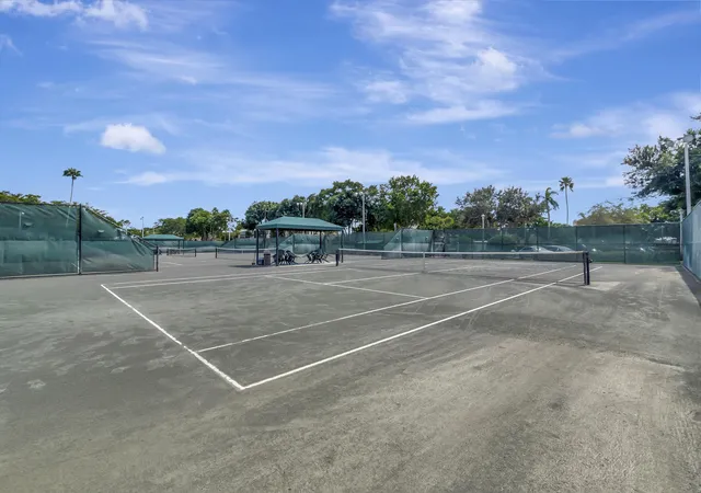 Homes for sale in Delray Beach, FL | 7006 Huntington Lane, Delray Beach, FL 33446 | Houzeo