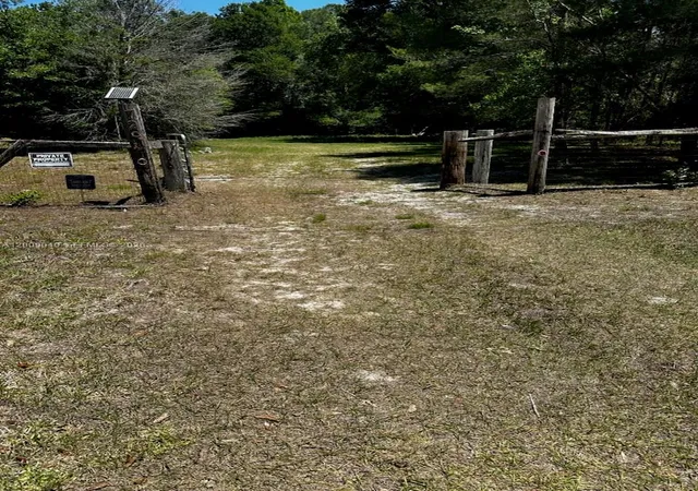 2nd image of 7294 W Vineyard Dr, Homosassa, FL 34448 | MLS# A12009040