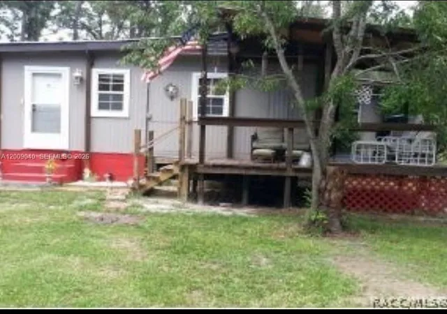 3rd image of 7294 W Vineyard Dr, Homosassa, FL 34448 | MLS# A12009040
