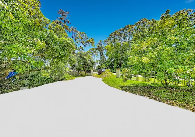 4th image of 12821 N 86Th Rd Rd N, The Acreage, FL 33412 | MLS# B26021488