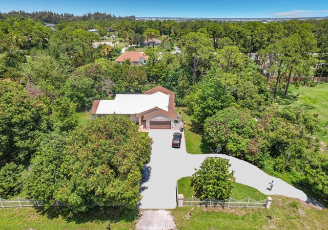 5th image of 12821 N 86Th Rd Rd N, The Acreage, FL 33412 | MLS# B26021488