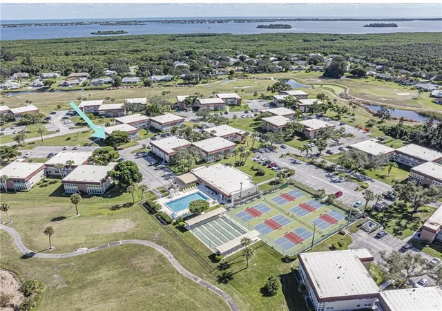 Homes for sale in Vero Beach, FL | 28 Pine Arbor Ln #101, Vero Beach, FL 32962 | MLS# B26021658