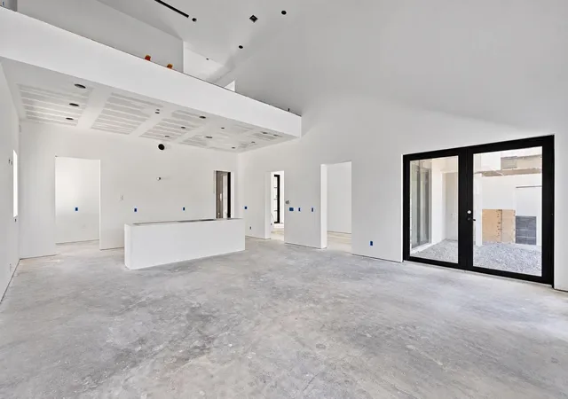 Photo 3 of Mansion for sale at 2267 Windsor Rd, West Palm Beach, FL 33410 | MLS# B26021723 | Listing updated on 2026-10-08