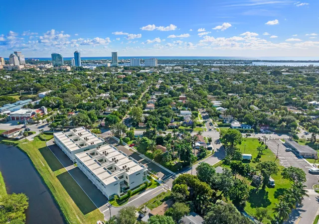 Photo 1 of Sale Pending at 1933 Dock St, West Palm Beach, FL 33401 | MLS# B26021751 | Listing updated on 2026-07-20