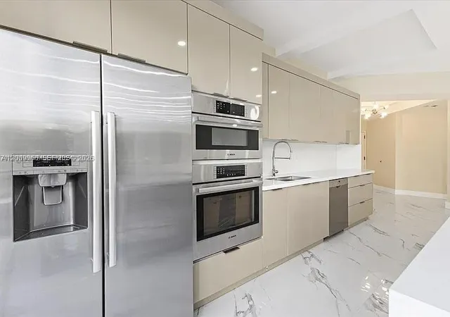 2nd image of 3900 Island Blvd #B408, Aventura, FL 33160 | MLS# A12009960