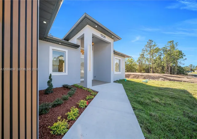 Homes for sale in Lehigh Acres, FL | 1220 Euclid Ave, Lehigh Acres, FL 33972 | MLS# A12009859