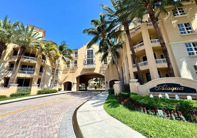 1st image of 3001 Ne 185Th St #225, Aventura, FL 33180 | MLS# A12007558
