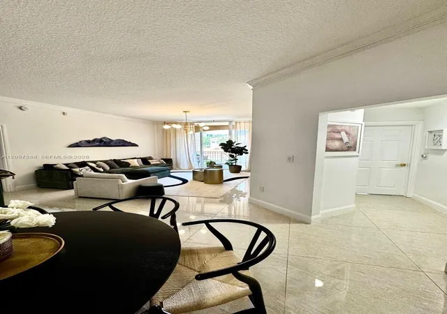 5th image of 3001 Ne 185Th St #225, Aventura, FL 33180 | MLS# A12007558