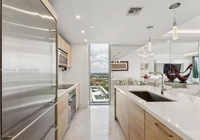4th image of 16385 Biscayne Blvd #3001, Aventura, FL 33160 | MLS# A12004149