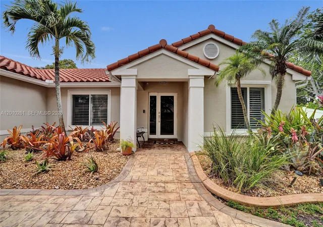 Homes for sale in Miramar, FL | 13621 Sw 18Th St, Miramar, FL 33027 | MLS# A12010261