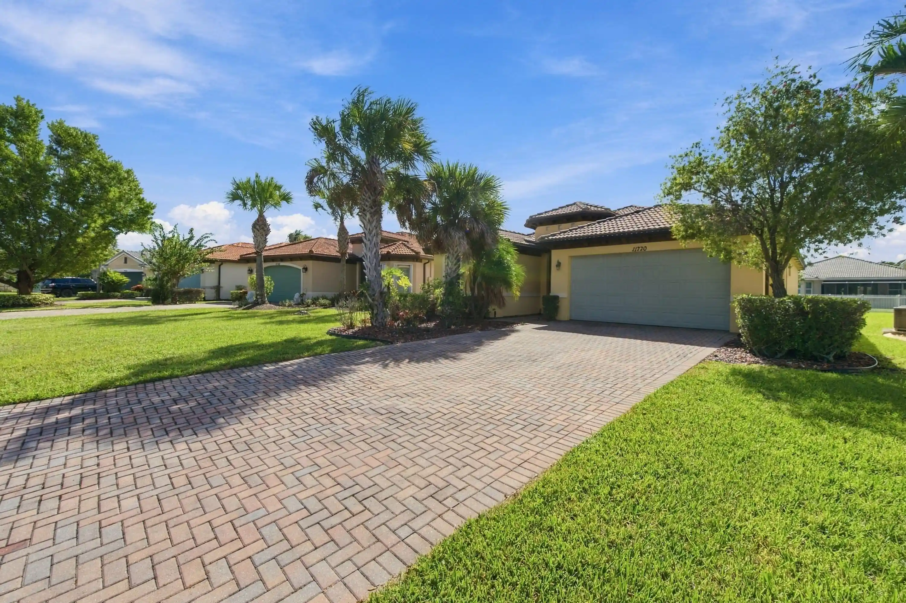 Photo 1 of Single family home for sale at 11770 Sw Crestwood Cir, Port St Lucie, FL 34987 | MLS# B26022026 | Listing updated on 2026-10-27