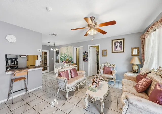 Homes for sale in Tamarac, FL | 4513 Nw 49Th St, Tamarac, FL 33319 | MLS# B26022046
