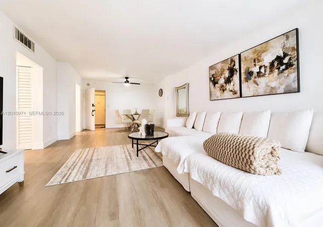 1st image of 400 Kings Point Dr #1224, Sunny Isles Beach, FL 33160 | MLS# A12010071